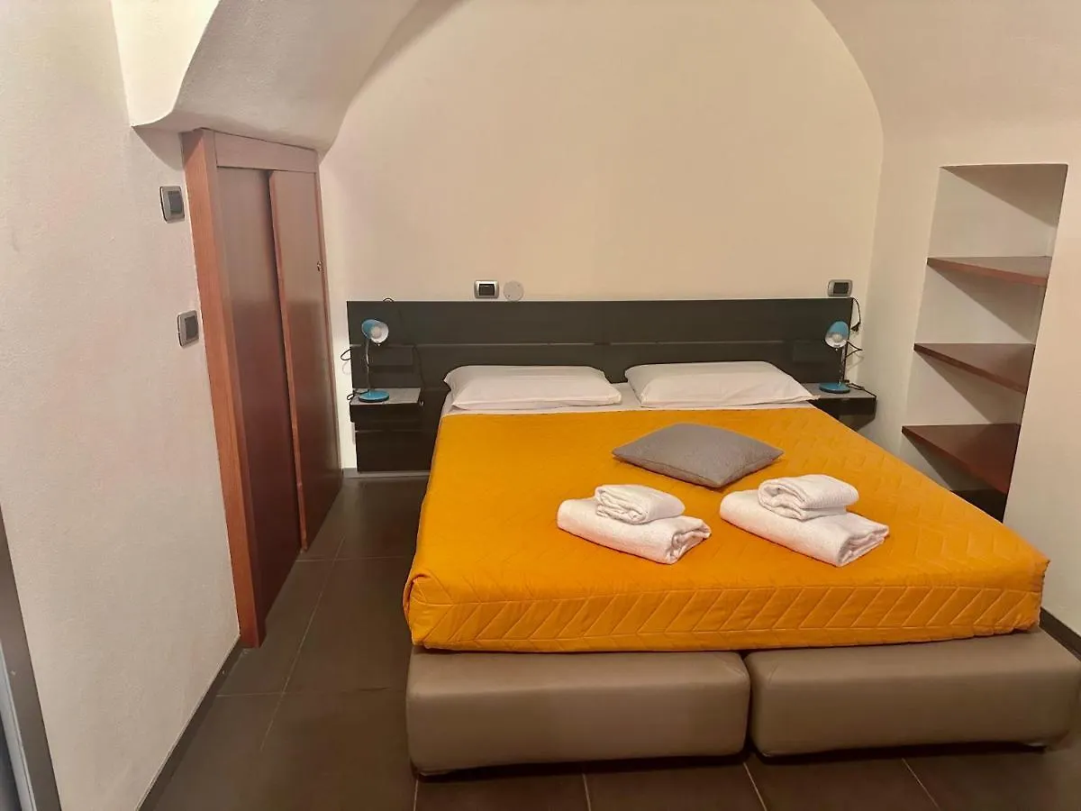 Apartman Feel - Luxury Duomo Suite Bergamo