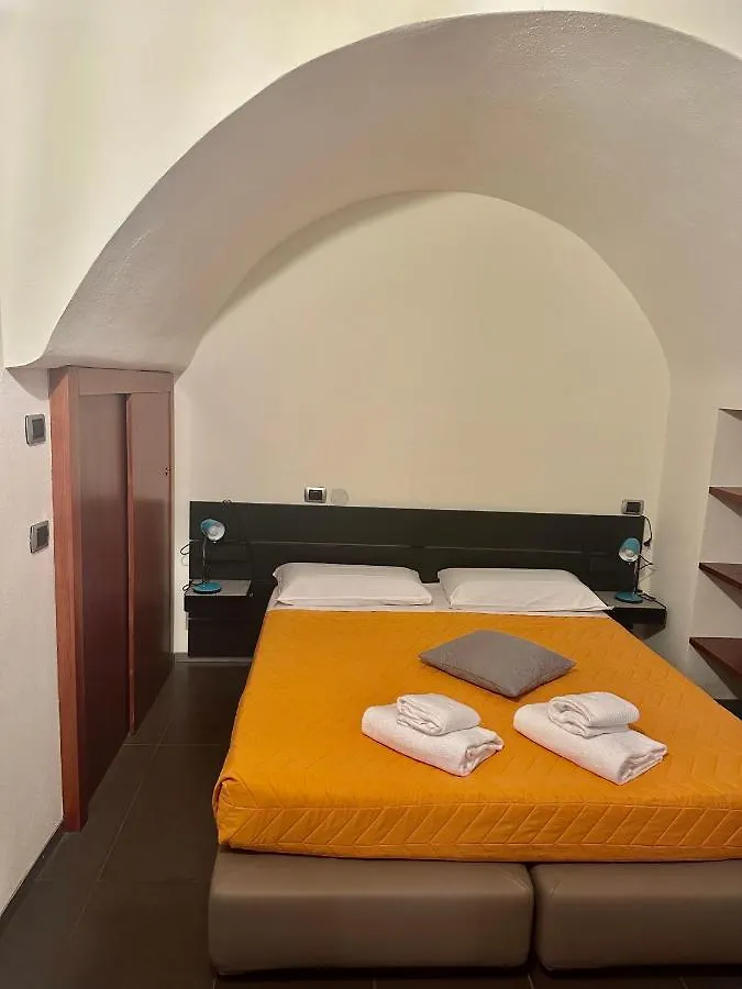 Feel - Luxury Duomo Suite Bergamo Olaszország